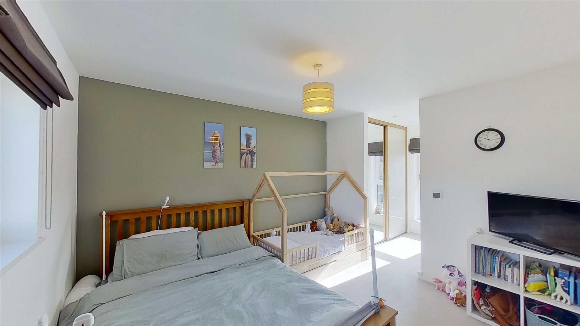 Echo Way, Oakgrove, Milton Keynes